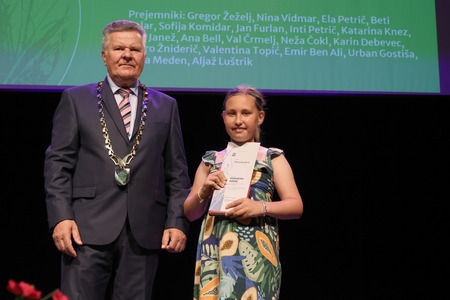 ZLATE PETICE 50 FOTO LJUBO VUKELIČ